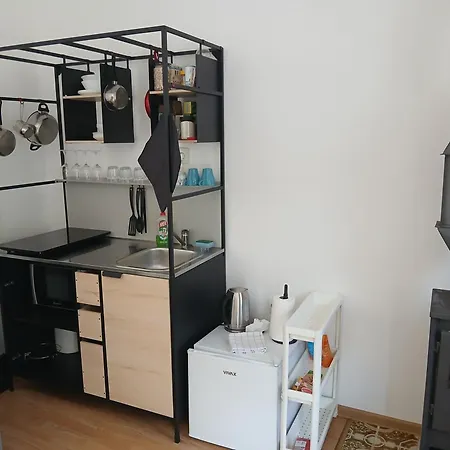 Semesterbostad Tesla Vikendica *