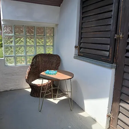 Semesterbostad Tesla Vikendica